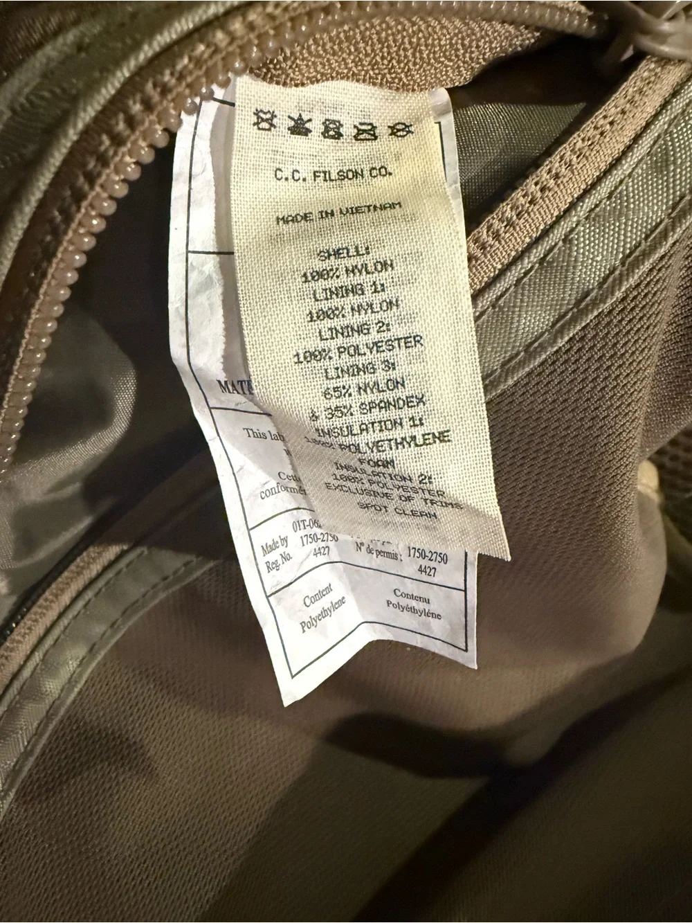 Filson Guide Fishing Vest with Backpack